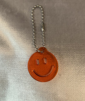 Waldraud-MoManTain-Smiley-Key-Chain-Orange