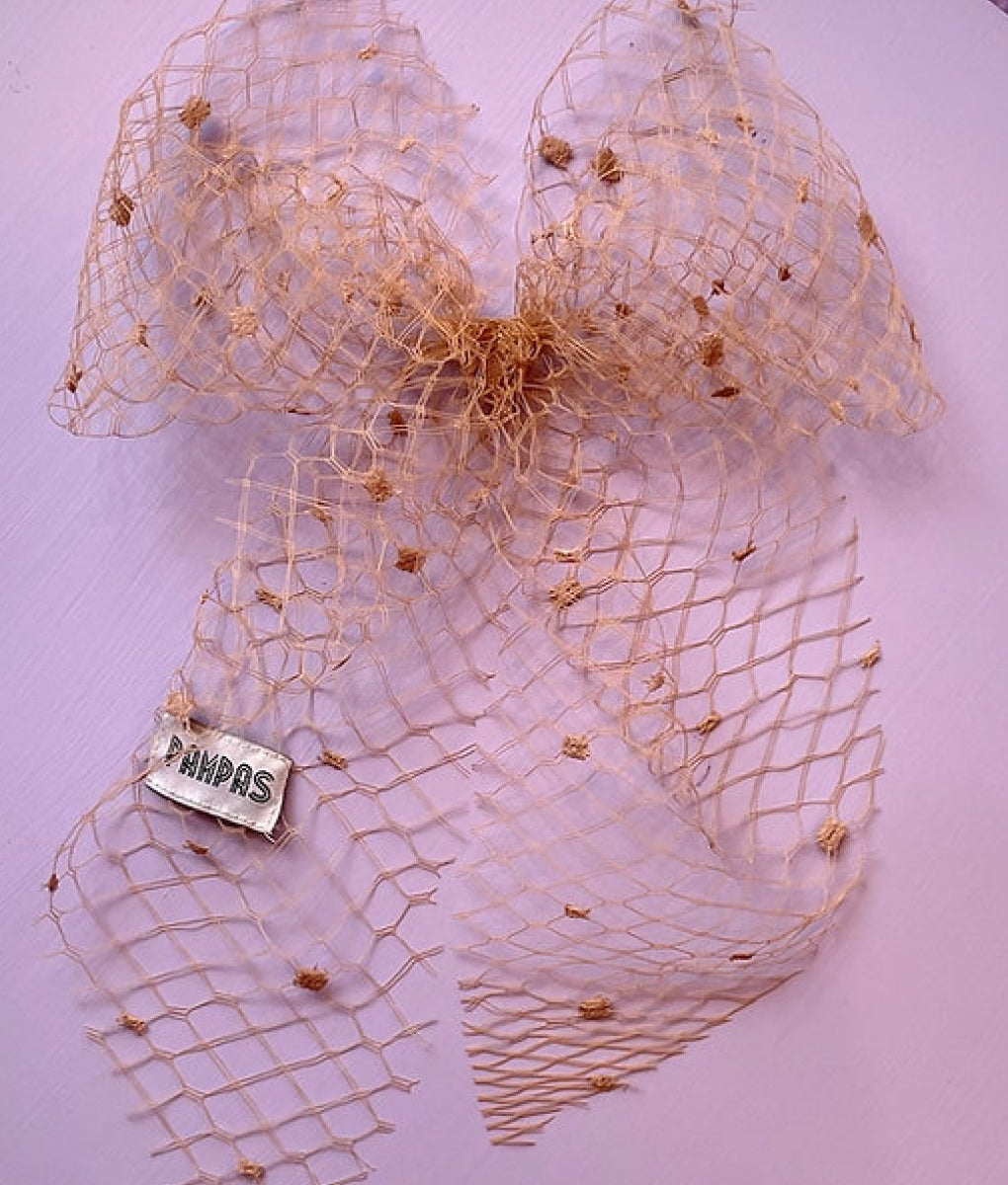 Waldraud-BOW BROOCH Small-01