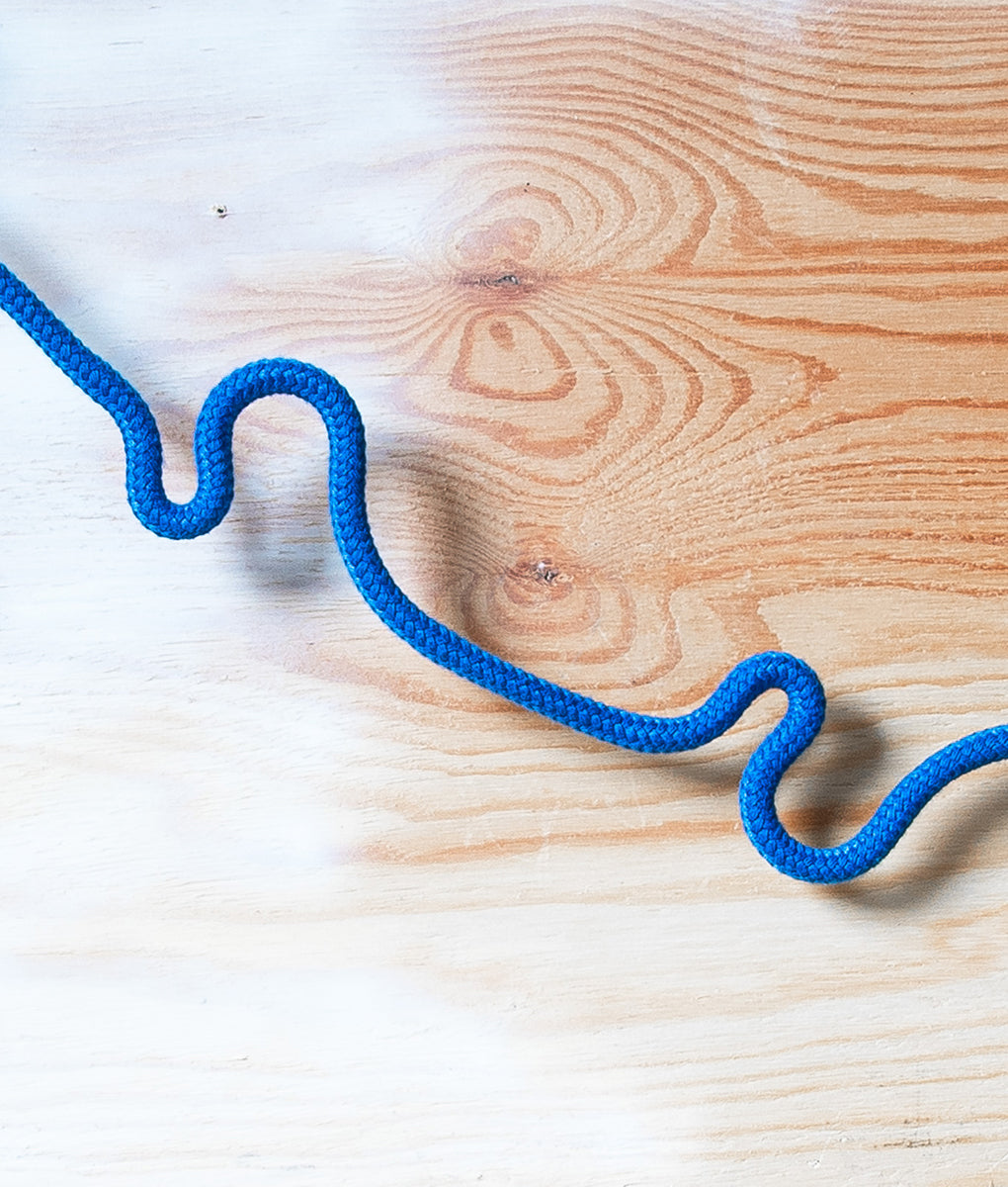 Waldraud-Roberope-Blue-01