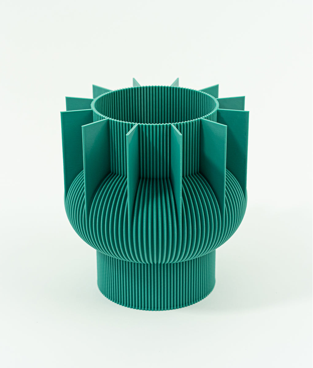 Waldraud-UAUPROJECT-S-Vase-02-Dark-Green